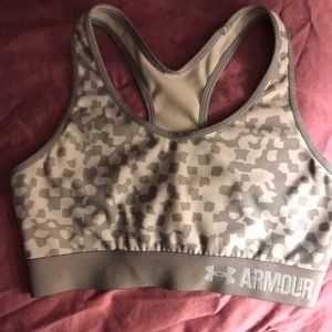 Under armor sports bra